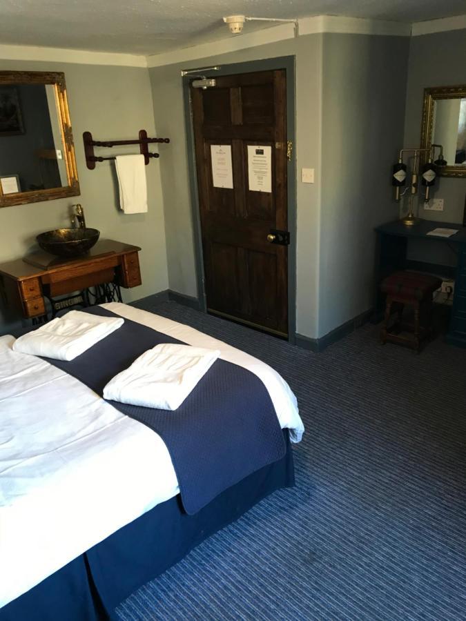 The Bruce Inn B&B Falkland Esterno foto